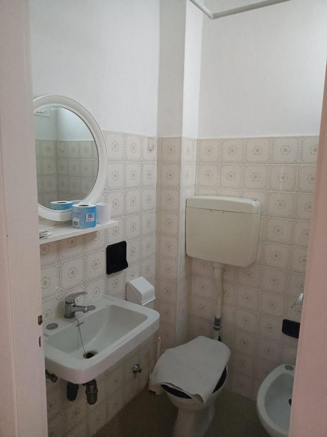 Hotel Graziella Mare リミニ エクステリア 写真